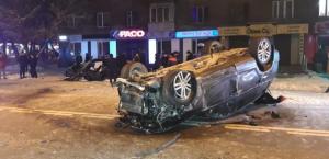 ДТП с "перевертышем" в Алматы: пострадали 6 человек
