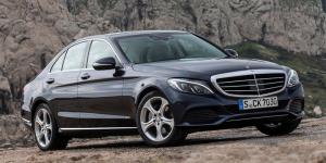 Mercedes отправит на сервис 7 тысяч автомобилей в России