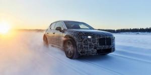 BMW рассказала о зимних испытаниях электрического кроссовера iNext