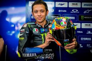Шлем Валентино Росси для предсезонных тестов MotoGP