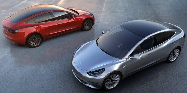 Tesla второй раз за год снизила цены на электромобили
