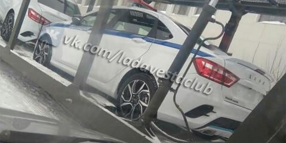 Самую дорогую Lada передадут полиции