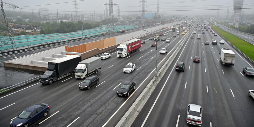 Власти предложили увеличить штраф за остановку на автомагистрали