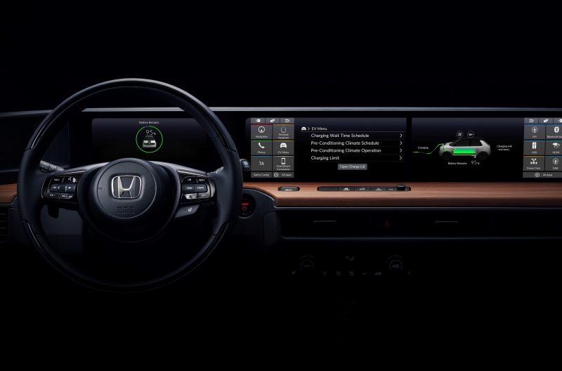 Honda показала дизайн интерьера нового электрокара
