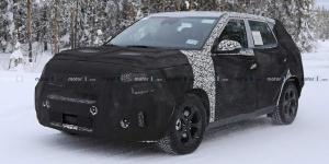 Kia вывела на тесты свой новый компактный кроссовер