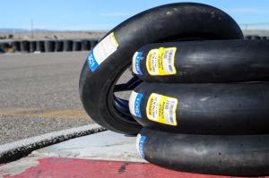 Новые слики Pirelli для маленьких спортбайков