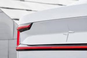 Фастбек Polestar 2: новый тизер и дата дебюта
