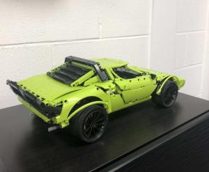 Из Lego-конструктора Porsche 911 GT3 RS собрали Lancia Stratos