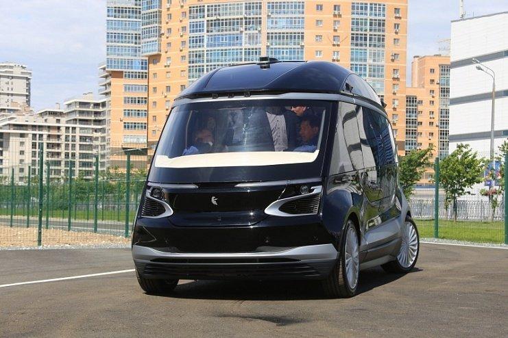 В 2019 году шесть компаний выведут беспилотные авто на российские дороги