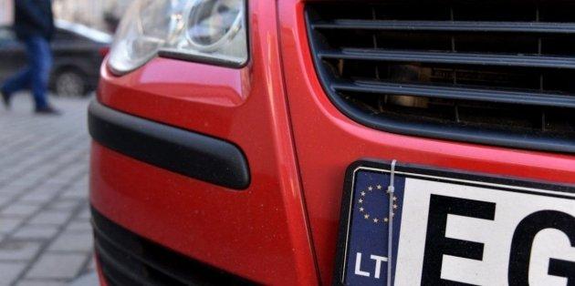 В Украине по льготным акцизам растаможили более 218 тыс. авто