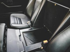 Lamborghini LM002 1988 года