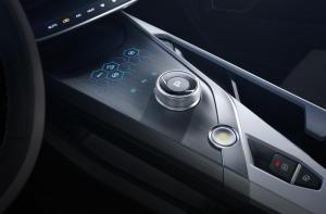Официальные фото Geely GE11