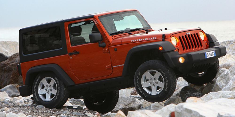 Fiat Chrysler отзывает 800 автомобилей в России