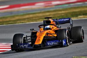 Карлос Сайнс доволен прогрессом McLaren