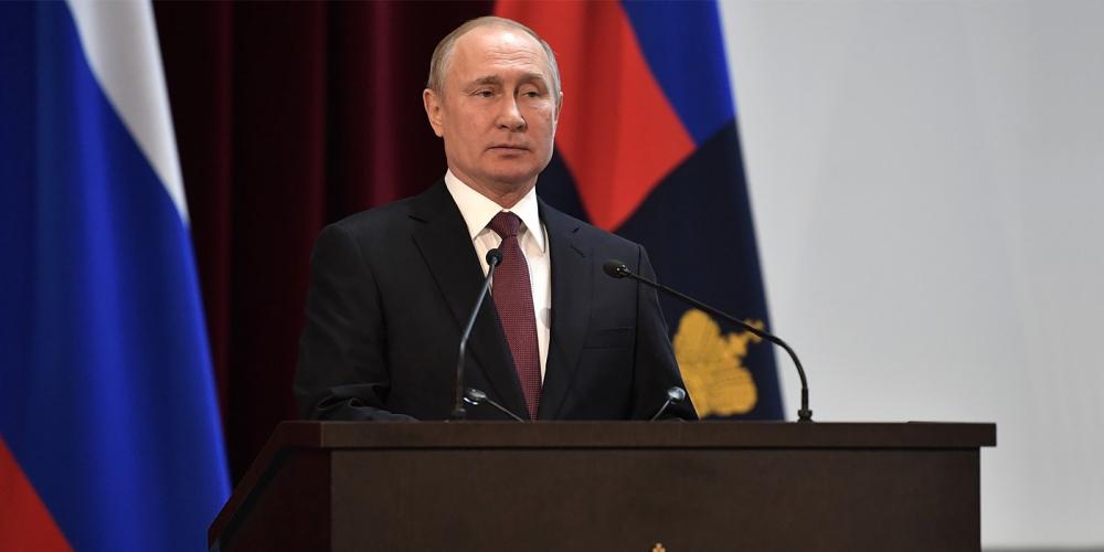 Путин: необходимо повысить требования к получению водительских прав