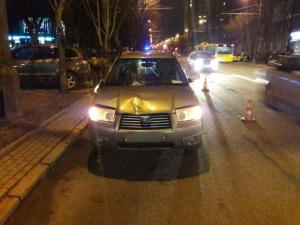 На улице Хоружей Subaru наехала на пешехода, он умер в больнице