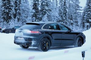 Шпионские фото Porsche Cayenne Coupe