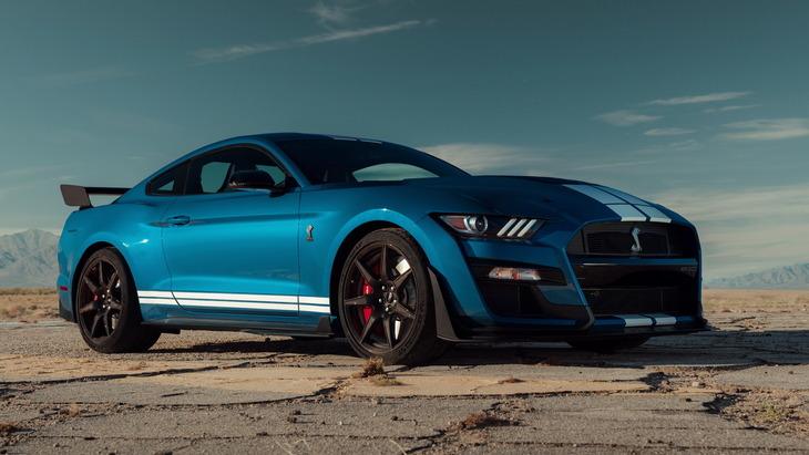 Новый Ford Mustang Shelby GT500 станет медленнее предшественника