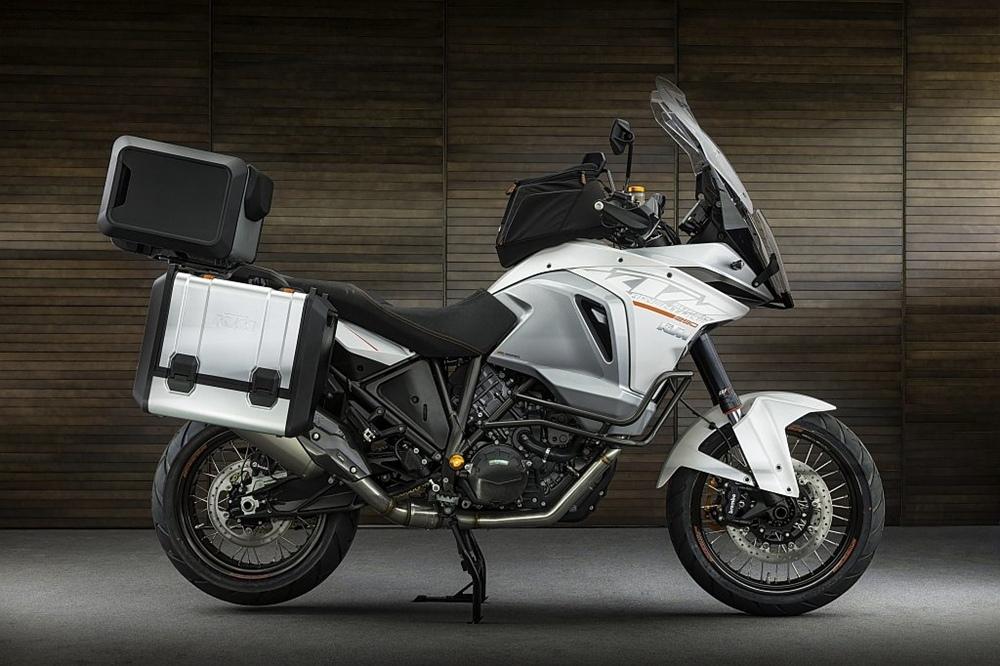KTM 1290 Adventure 2015-2016 отзывает из-за риска протечки топлива
