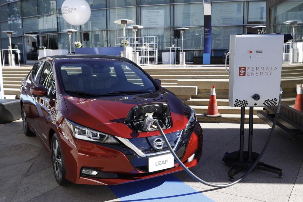 Nissan Leaf стал первым электромобилем, преодолевшим рубеж в 400 000 экземпляров