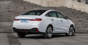 Стали известны характеристики первого электрического седана Geely GE11