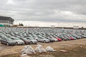 Кладбище новых Volkswagen в пустыне