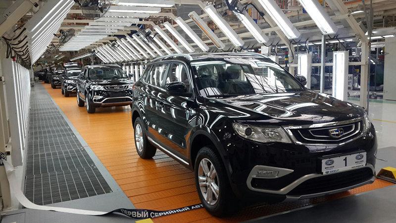 Белорусский завод Geely требует с бывшего рабочего $15 000 «за обучение»