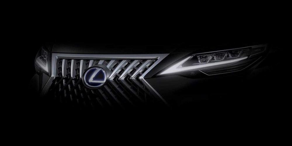 Lexus представит свой первый минивэн