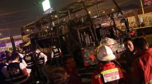 Около 20 человек сгорели заживо в автобусе в Перу