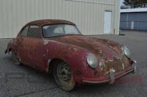 Полностью ржавый Porsche 356 оценили дороже нового «Кайена»