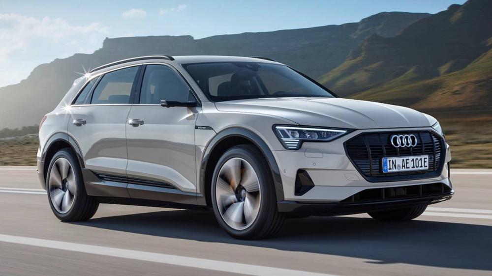 Электрокроссоверу Audi e-tron занизили запас хода для рынка США
