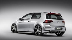 Volkswagen Golf R 400