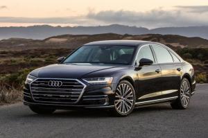 Audi вывела на российский рынок самую дешевую версию седана A8 (дизельную)