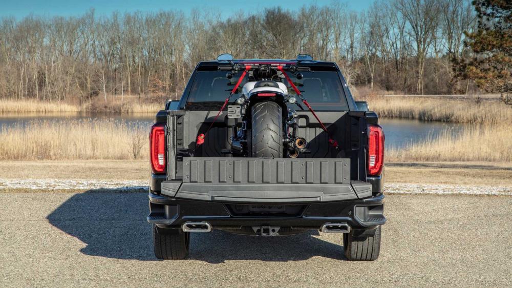 GMC оснастил пикап Sierra композитным кузовом