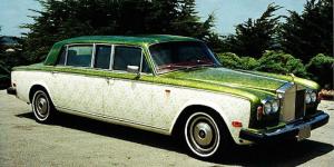 Разукрашенные Rolls-Royce великого гуру Ошо, проповедовавшего прямо из авто