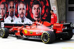 Марк Хьюз о причинах дефицита скорости Ferrari