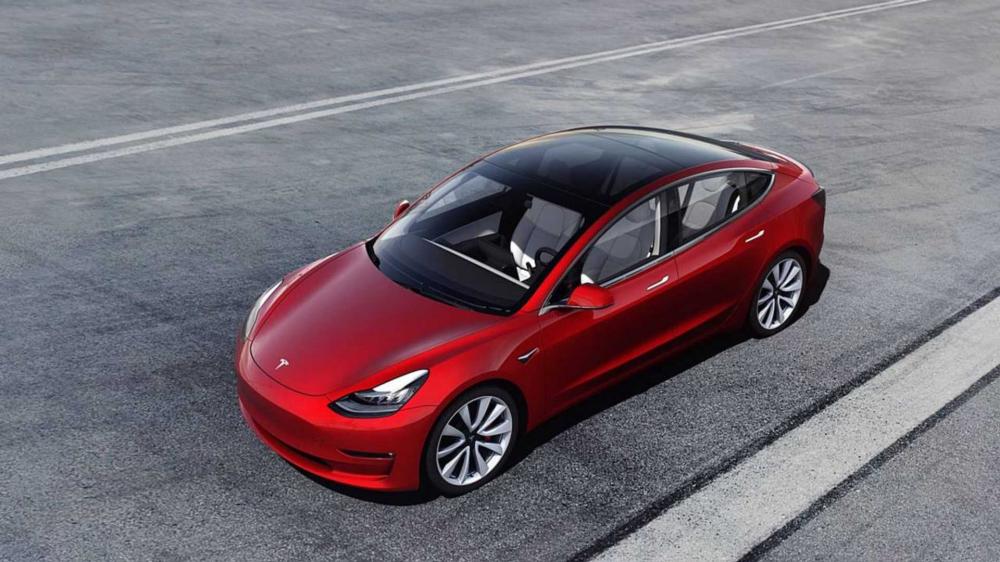Tesla побила рекорды европейских продаж в марте