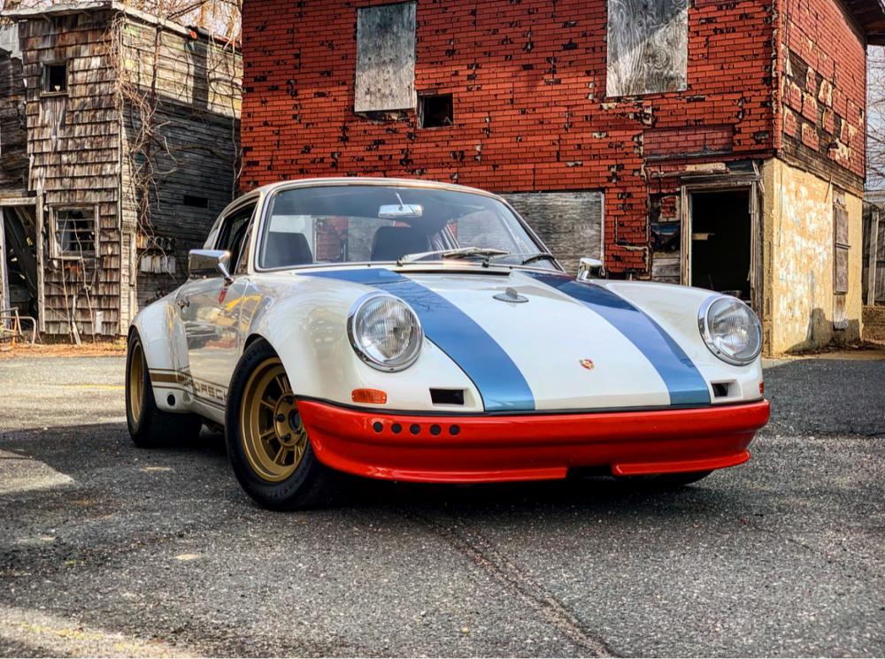 Мангус Уолкер, внезапно, решил расстаться со своим знаменитым Porsche 911 STR II