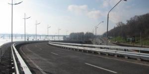 В Киеве частично ограничат движение на Столичном шоссе
