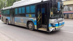 Двое детей пострадали в ДТП с автобусом в Алматы