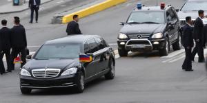 Ким Чен Ын привез собственный лимузин Mercedes в Россию