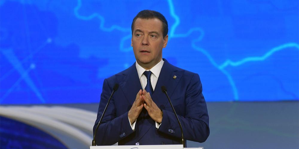 Медведев дал поручение решить вопрос по объединению ОСАГО и каско