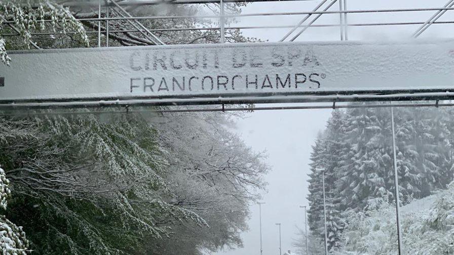 Перед марафоном «6 часов Спа» на трассе в Арденнах выпал снег
