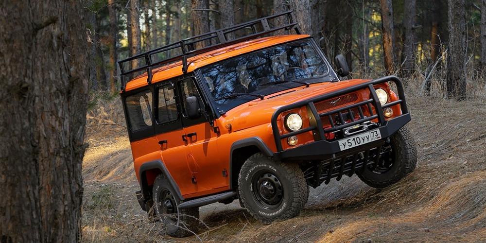 УАЗ начал продажи самой дорогой версии внедорожника Hunter