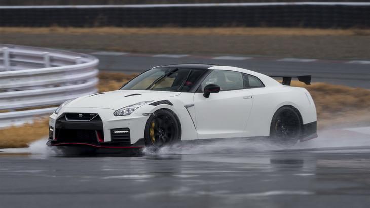 Nissan построит новый GT-R на основе запросов клиентов