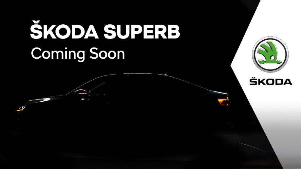 Обновленный Skoda Superb показали на видео