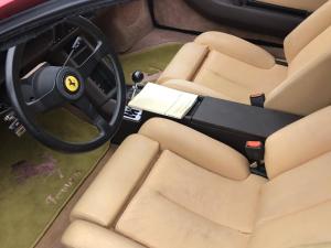 В США нашли брошенную в поле коллекцию Ferrari