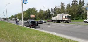 В Могилеве Audi вылетела на встречку и протаранила три автомобиля