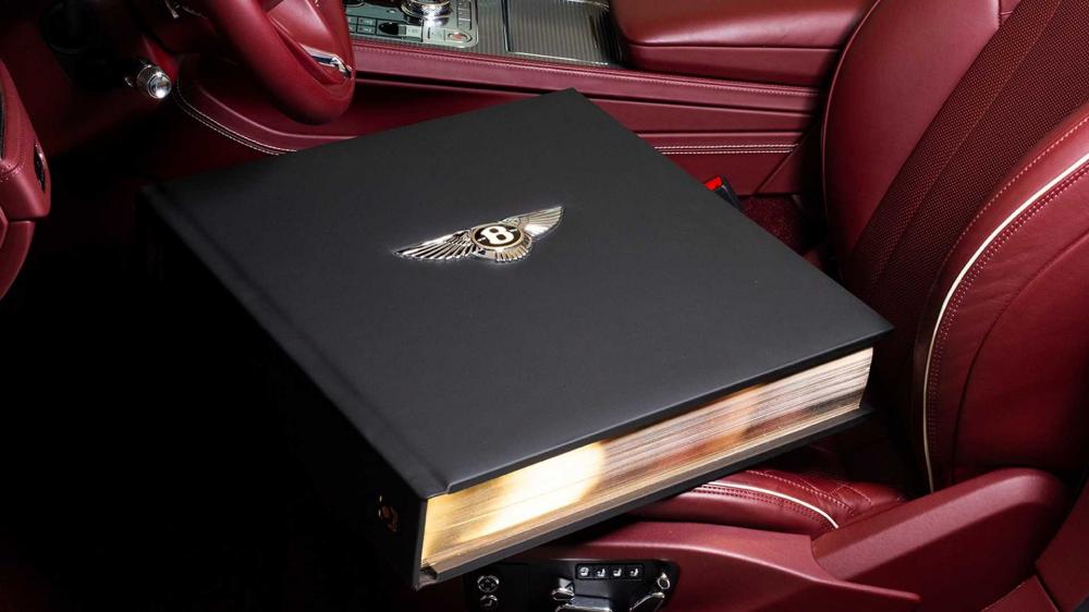 Bentley выпустила книжку за 16 млн рублей