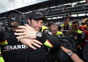 Поул выиграл Симон Пажено